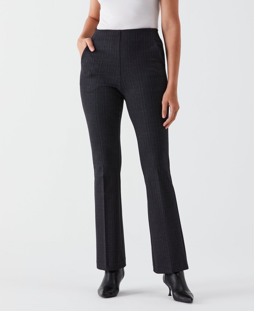 Petite Printed Modern Bootcut Ponte Pant (Black) 