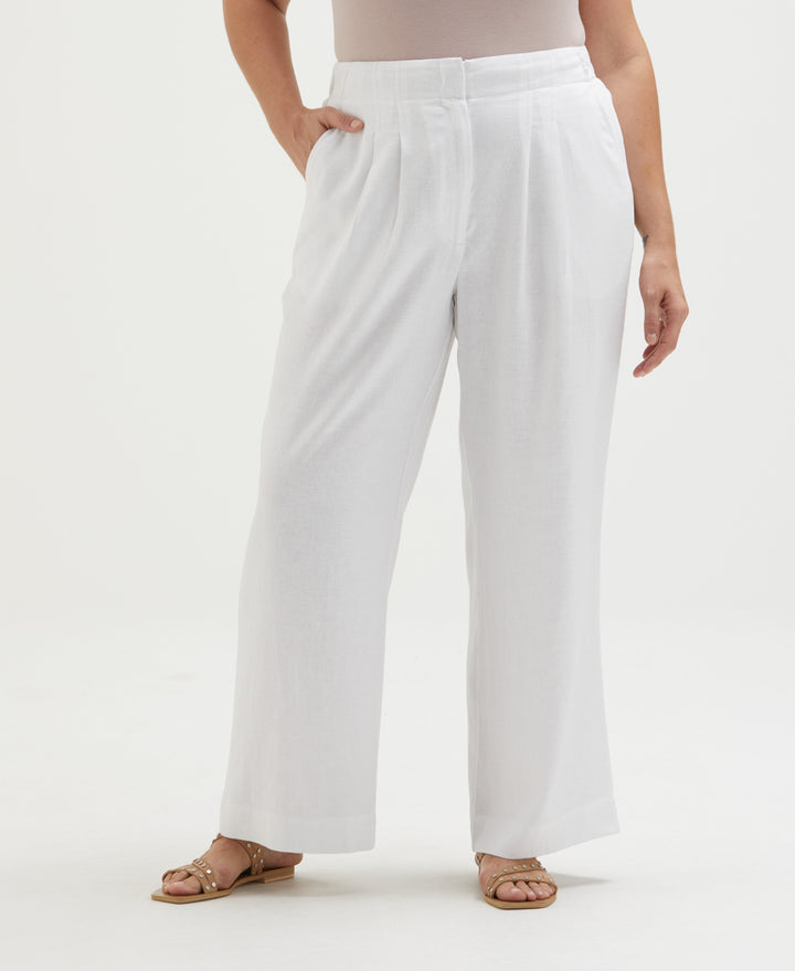 Plus Size Linen Blend Pleated Wide Leg Pant (White) 
