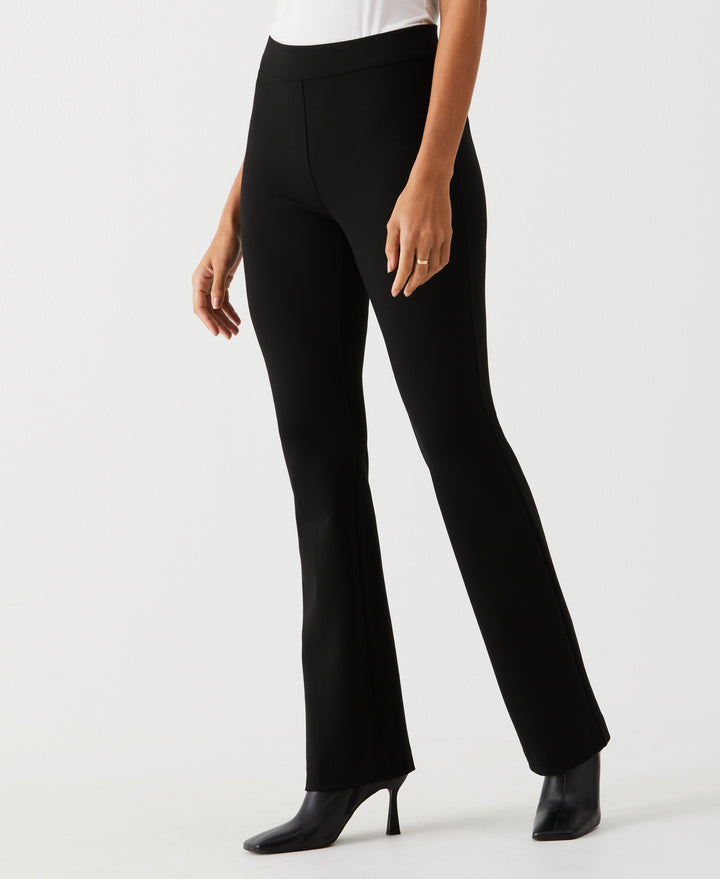 Boot Cut Pull-On Pant (Black) 