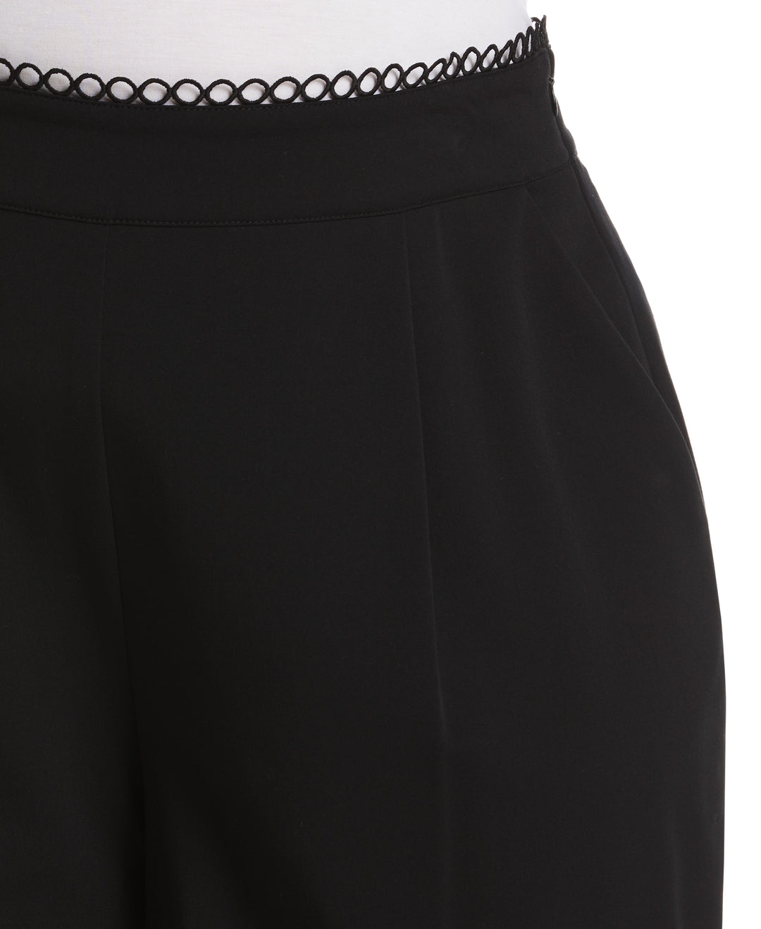 Classic Fit Short with Loop Trim (Black) 